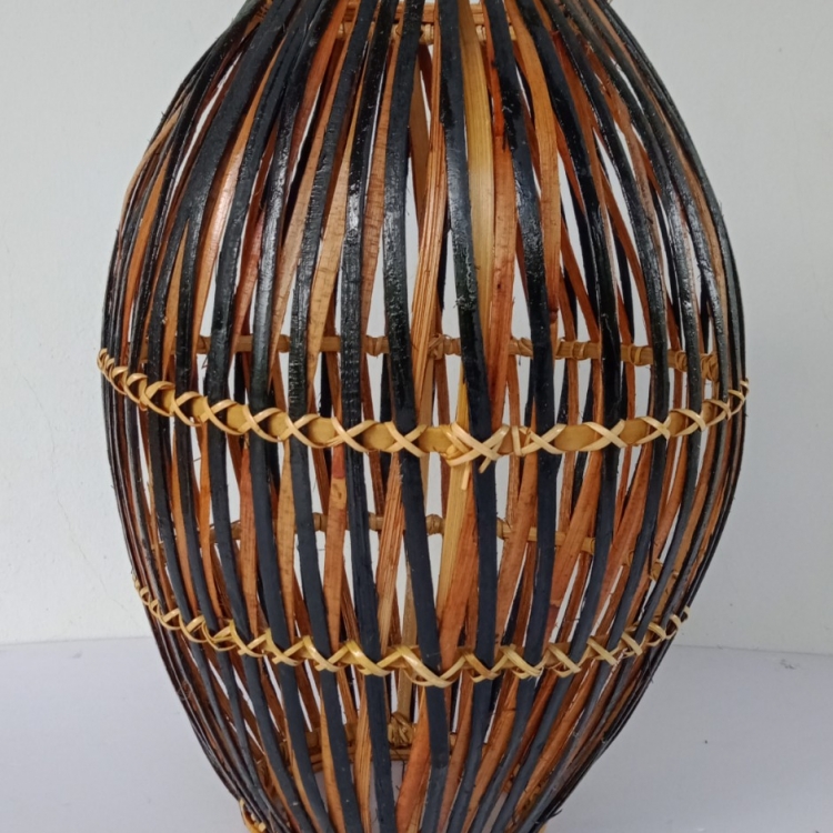 Đ32 cao 39cm x rộng 27cm